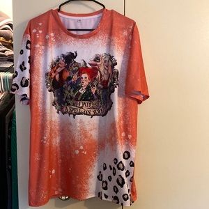 Women’s Tee with Hocus Pocus Graphic.